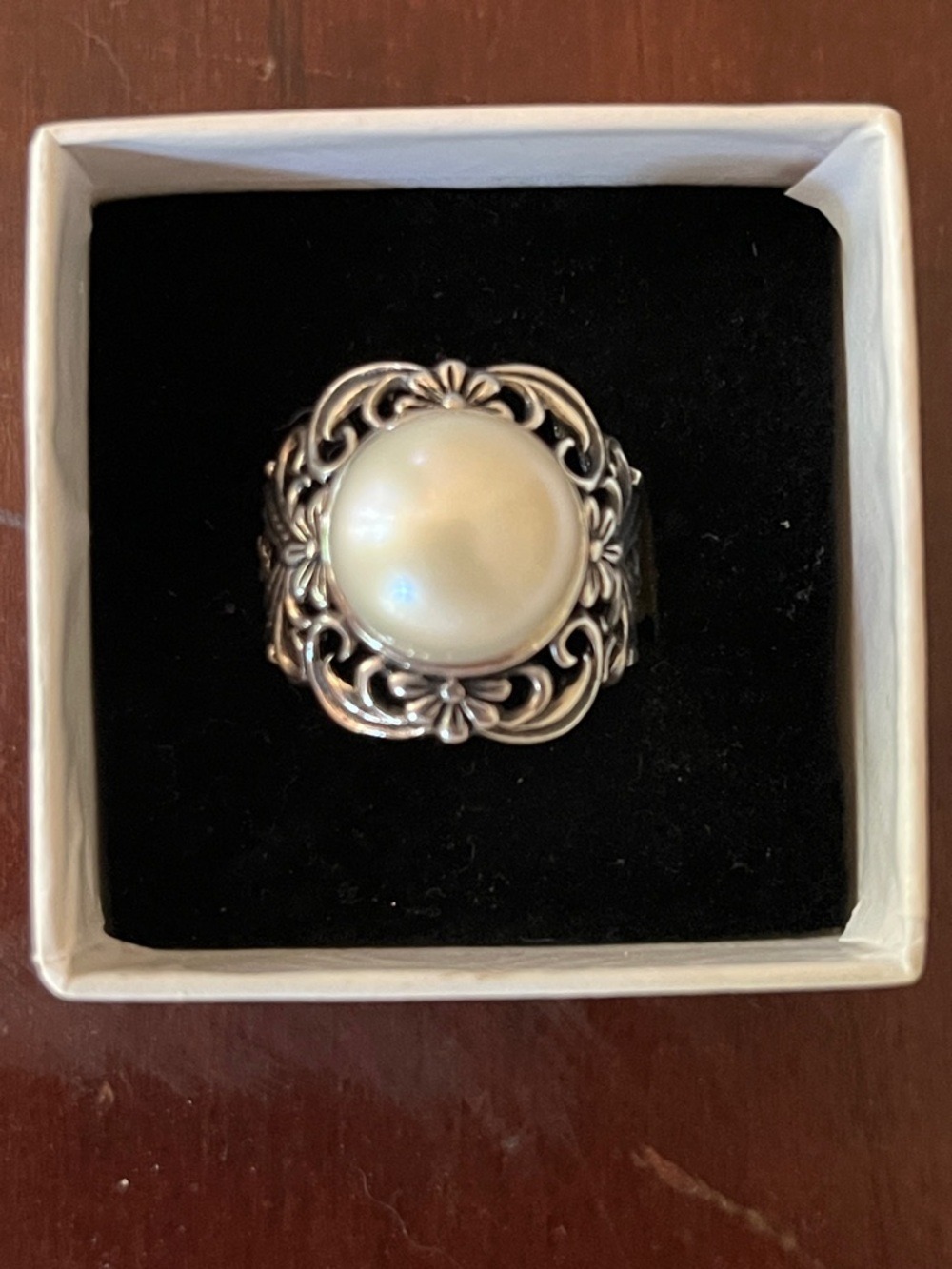 Modern Balinese Cultured Pearl Ornate Ring size 6